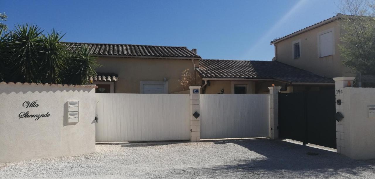 Maison F2, Neuve Au Calme Avec Jardinet La Crau Buitenkant foto